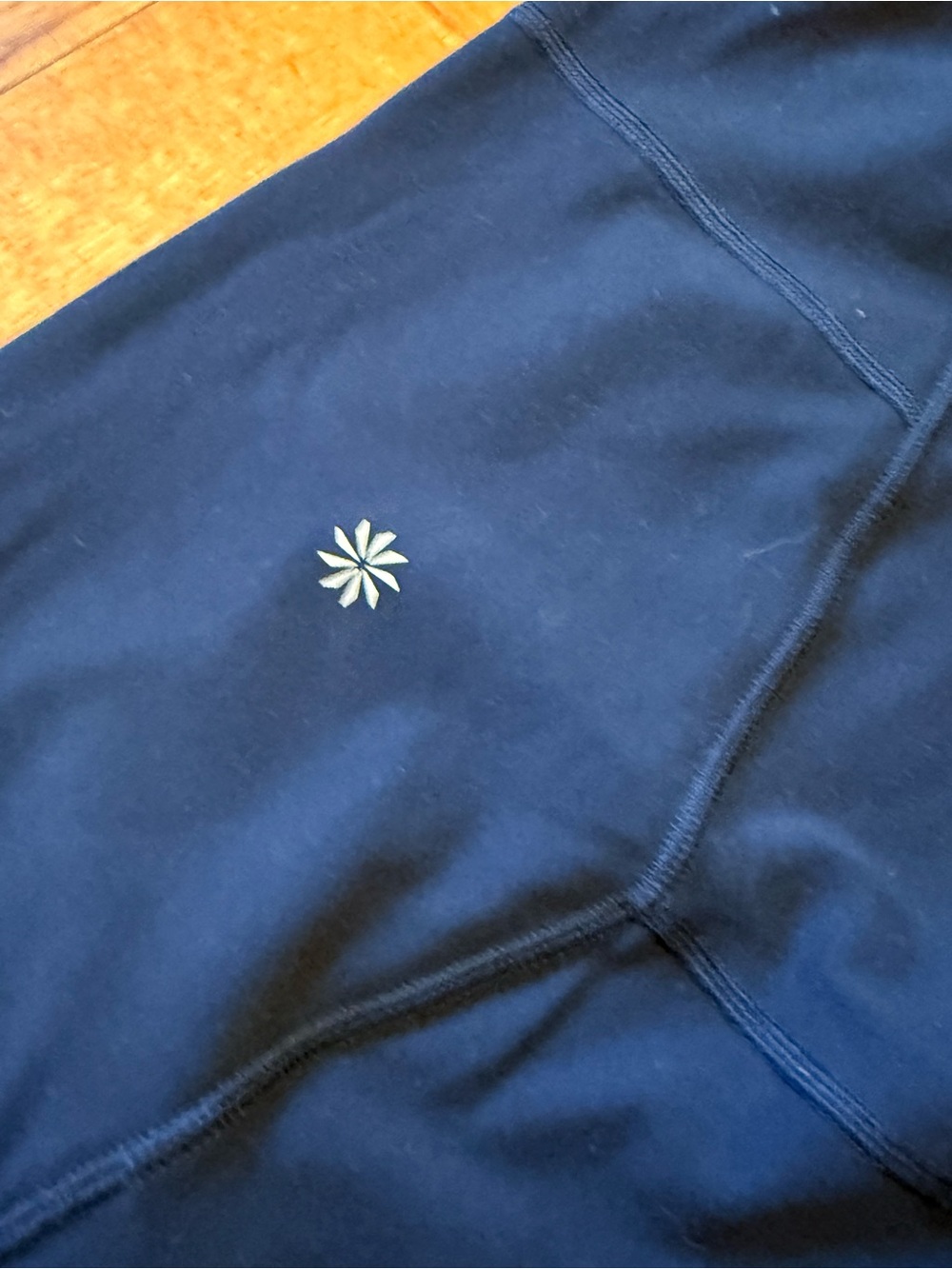 Athleta Ultra High Rise Elation 7/8 Leggings Navy size Large - Picture 4 of 6